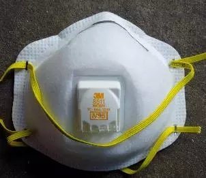 3M8511头戴带呼吸阀防 雾霾 粉尘 尾气 口罩